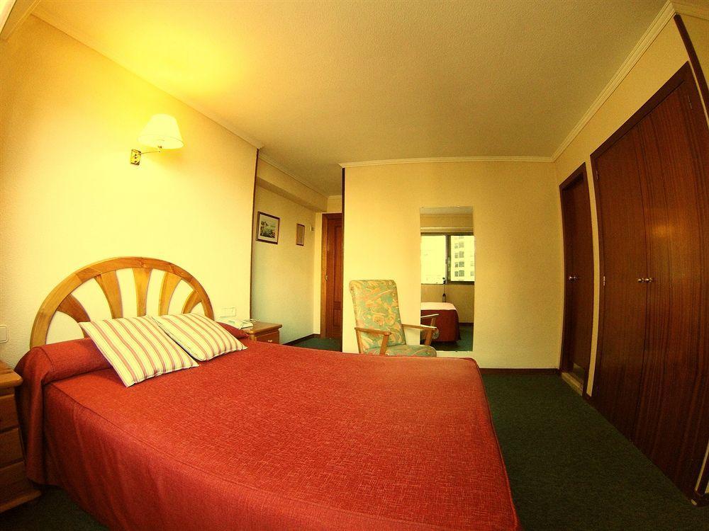 Hotel Avenida Plaza Alzira Ngoại thất bức ảnh