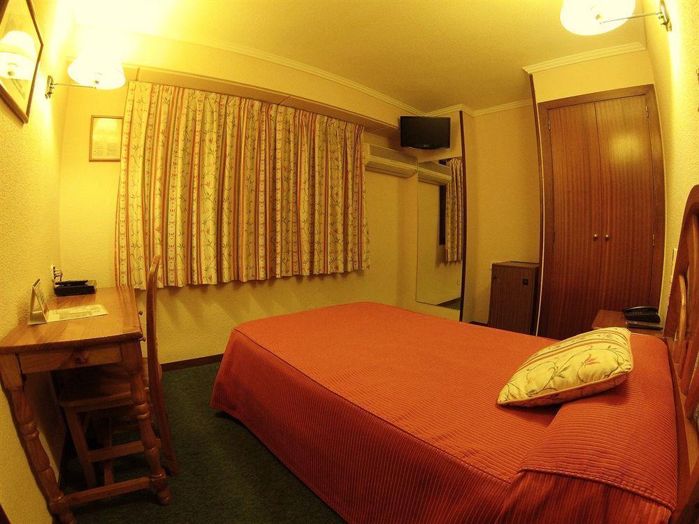 Hotel Avenida Plaza Alzira Ngoại thất bức ảnh