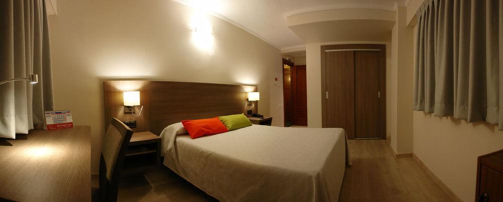 Hotel Avenida Plaza Alzira Ngoại thất bức ảnh